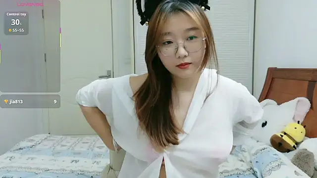 Snapshot of sisi-maiden chatting on 11.27.25 sisi-maiden online show from 11.27.25