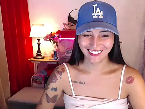 alicemoore69 online show from 05.10.26