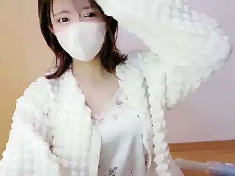 Snapshot of Nachu_72 chatting on 12.15.25 Nachu 72 online show from 12.15.25