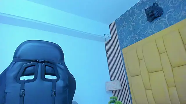 alice rouusse online show from 03.20.26