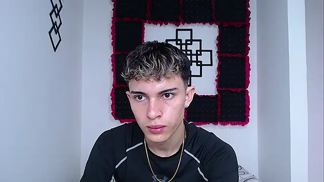 Snapshot of john_vichenso chatting on 01.06.26 john vichenso online show from 01.06.26