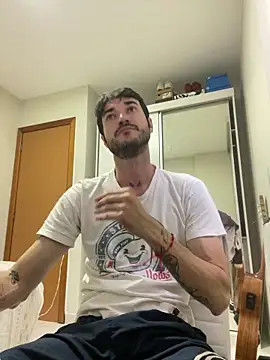Snapshot of Fubinha chatting on 05.21.26 Fubinha online show from 05.21.26