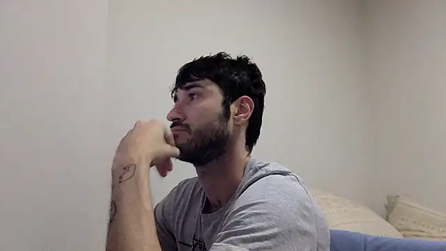 Snapshot of Fubinha chatting on 07.15.26 Fubinha online show from 07.15.26
