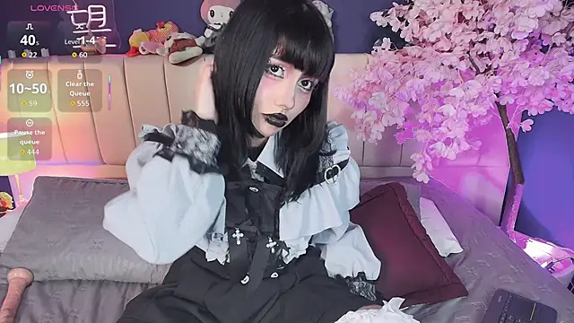 Shizuko  online show from 06.11.26