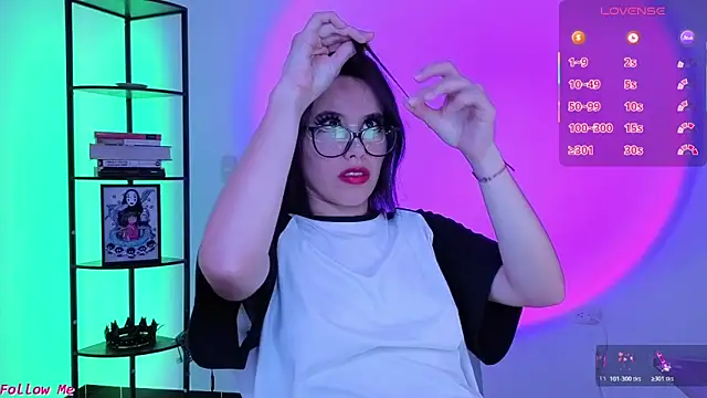 girldom online show from 03.20.26