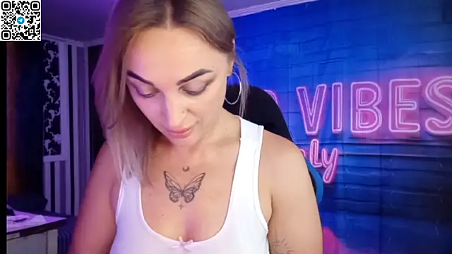 Blonde Temptation online show from 09.13.25