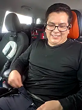 lucho8690 online show from 09.15.25