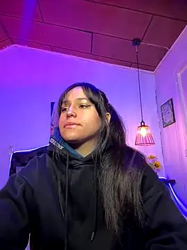 Eymmy 24 online show from 10.16.25