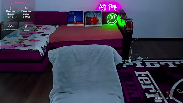 MiaKiittyy online show from 12.01.25