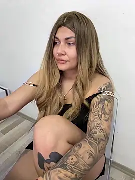 MiaKiittyy online show from 06.04.26