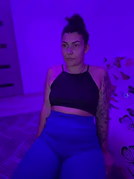 MiaKiittyy online show from 06.20.26