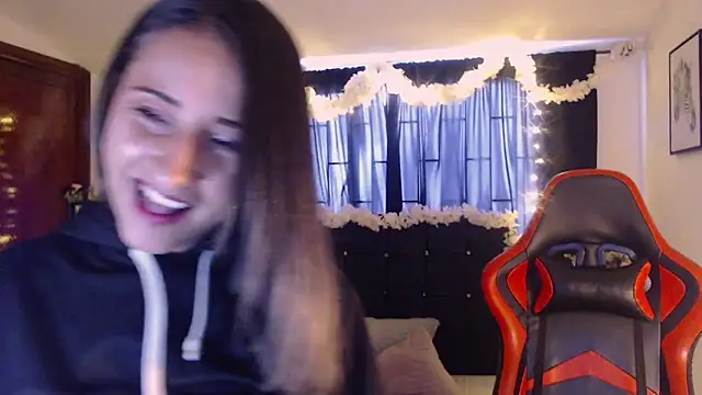 Sofia-mel online show from 10.04.25