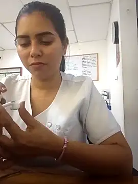 yesi-nursehot online show from 09.14.25