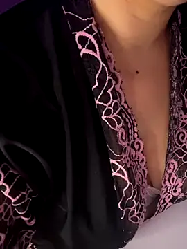 Snapshot of damadanoit3ee chatting on 10.16.25 damadanoit3ee online show from 10.16.25