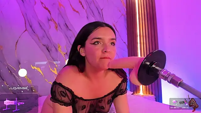 alicecute77 online show from 10.29.25