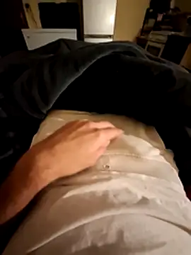 Snapshot of lapousse3 chatting on 10.18.25 lapousse3 online show from 10.18.25