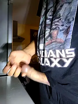 Snapshot of lapousse3 chatting on 11.15.25 lapousse3 online show from 11.15.25