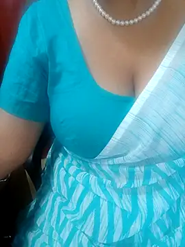 Snapshot of tami_lavanya chatting on 09.27.25 tami lavanya online show from 09.27.25