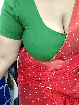 Snapshot of tami_lavanya chatting on 02.06.26 tami lavanya online show from 02.06.26