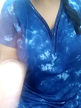 Snapshot of tami_lavanya chatting on 03.05.26 tami lavanya online show from 03.05.26