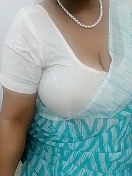 Snapshot of tami_lavanya chatting on 03.13.26 tami lavanya online show from 03.13.26