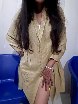 Aarti-kumri online show from 10.14.25