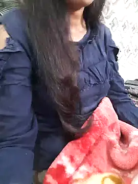 Aarti-kumri online show from 11.17.25