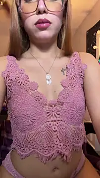 ZeziGamingg online show from 06.21.26