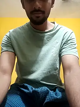 Snapshot of mayur_raaje chatting on 04.11.26 mayur raaje online show from 04.11.26