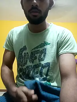 Snapshot of mayur_raaje chatting on 05.05.26 mayur raaje online show from 05.05.26