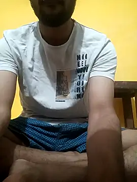 Snapshot of mayur_raaje chatting on 05.08.26 mayur raaje online show from 05.08.26