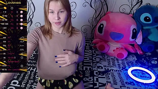 RoyAngela online show from 10.05.25