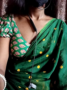 Snapshot of kavya-telugu84 chatting on 05.19.26 kavya-telugu84 online show from 05.19.26