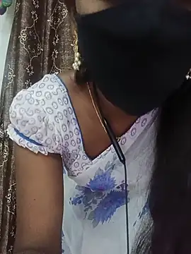 Snapshot of kavya-telugu84 chatting on 06.18.26 kavya-telugu84 online show from 06.18.26