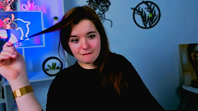 nika-still online show from 02.23.26