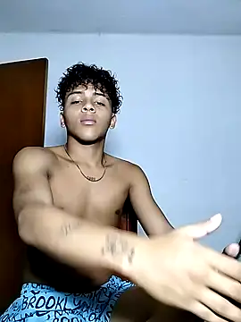 Snapshot of Manuel_Mateus1 chatting on 10.25.25 Manuel Mateus1 online show from 10.25.25