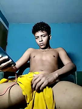 Snapshot of Manuel_Mateus1 chatting on 12.19.25 Manuel Mateus1 online show from 12.19.25