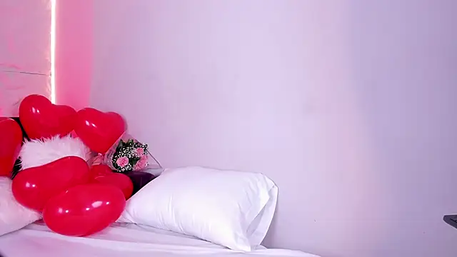 DulceGreem online show from 02.14.26