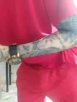 Snapshot of giannis090 chatting on 09.10.25 giannis090 online show from 09.10.25