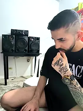 giannis090 online show from 11.22.25