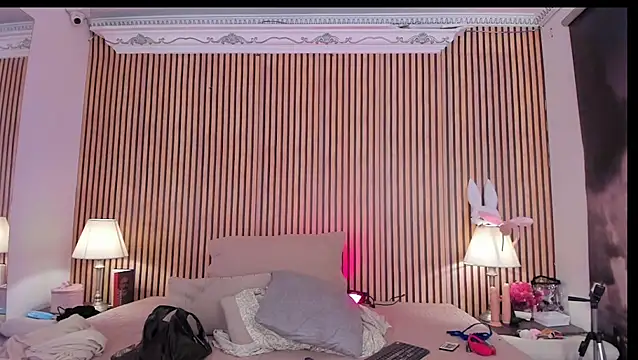 keeyla stone online show from 01.10.26