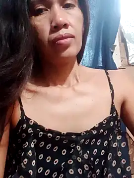 Snapshot of Sweet-n-HotCandy chatting on 09.15.25 Sweet-n-HotCandy online show from 09.15.25