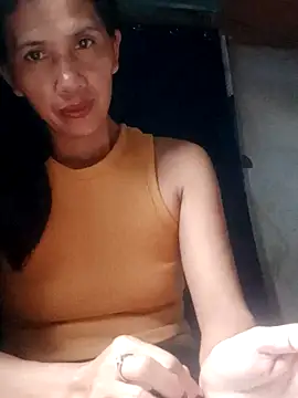 Snapshot of Sweet-n-HotCandy chatting on 09.18.25 Sweet-n-HotCandy online show from 09.18.25