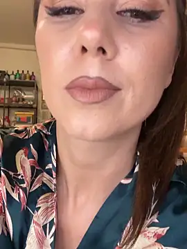 DahliaVonLure online show from 02.26.26