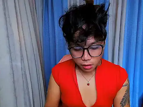 YourNikkieXxx online show from 07.06.26