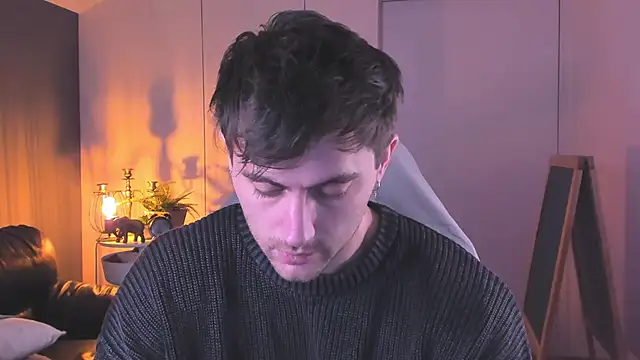 Oscar Miller  online show from 11.09.25