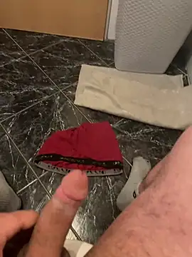 Snapshot of geilheit12 chatting on 02.13.26 geilheit12 online show from 02.13.26