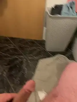 Snapshot of geilheit12 chatting on 02.27.26 geilheit12 online show from 02.27.26