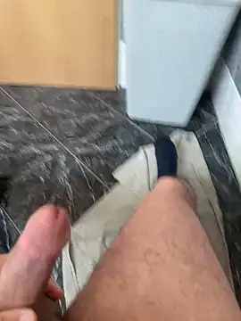 Snapshot of geilheit12 chatting on 04.04.26 geilheit12 online show from 04.04.26