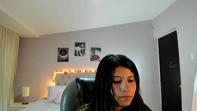 Snapshot of Miss_Cataleya__ chatting on 05.22.26 Miss Cataleya online show from 05.22.26